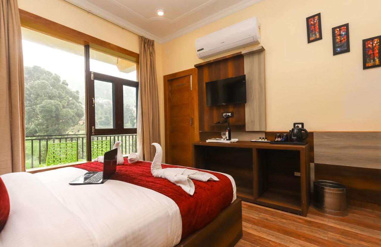 Hotel The Nest, Rooftop Cafe, Bonfire With A Sceneric Mountain View McLeod Ganj Exterior photo